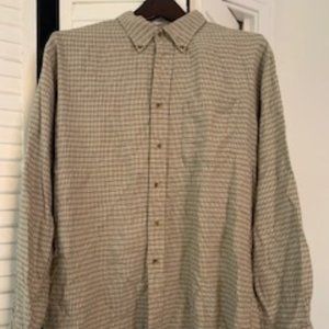 Men's L.L. Bean Button Down shirt